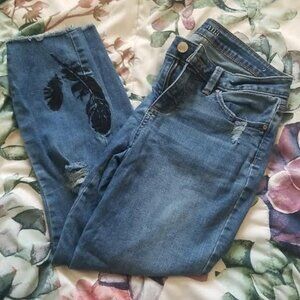 Ana - Feather Embroidered Jeans (Size 2)